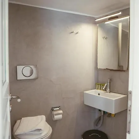 Apartment Mooi Skylight